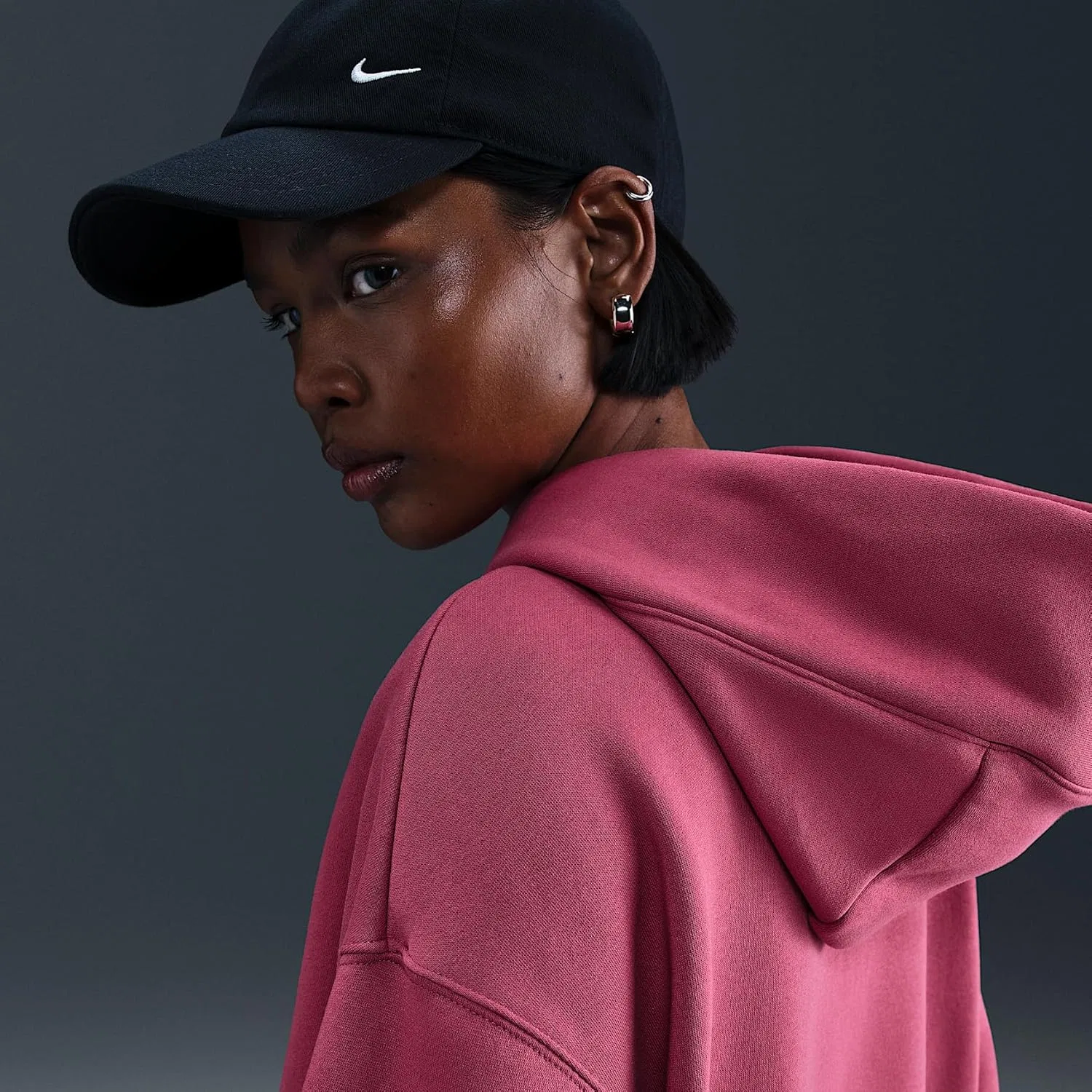 Толстовка женская Nike oversized, Sweet Beet/Sail — фото 2
