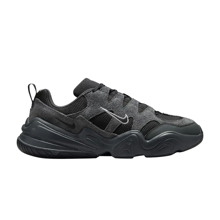 

Кроссовки Nike Tech Hera, серый