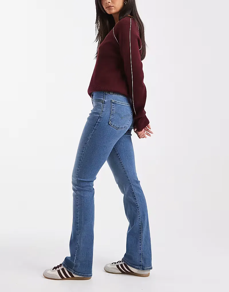 Джинсы Levis 725 с расклешенными штанинами и высокой посадкой Levi's, темно-синий — фото 3