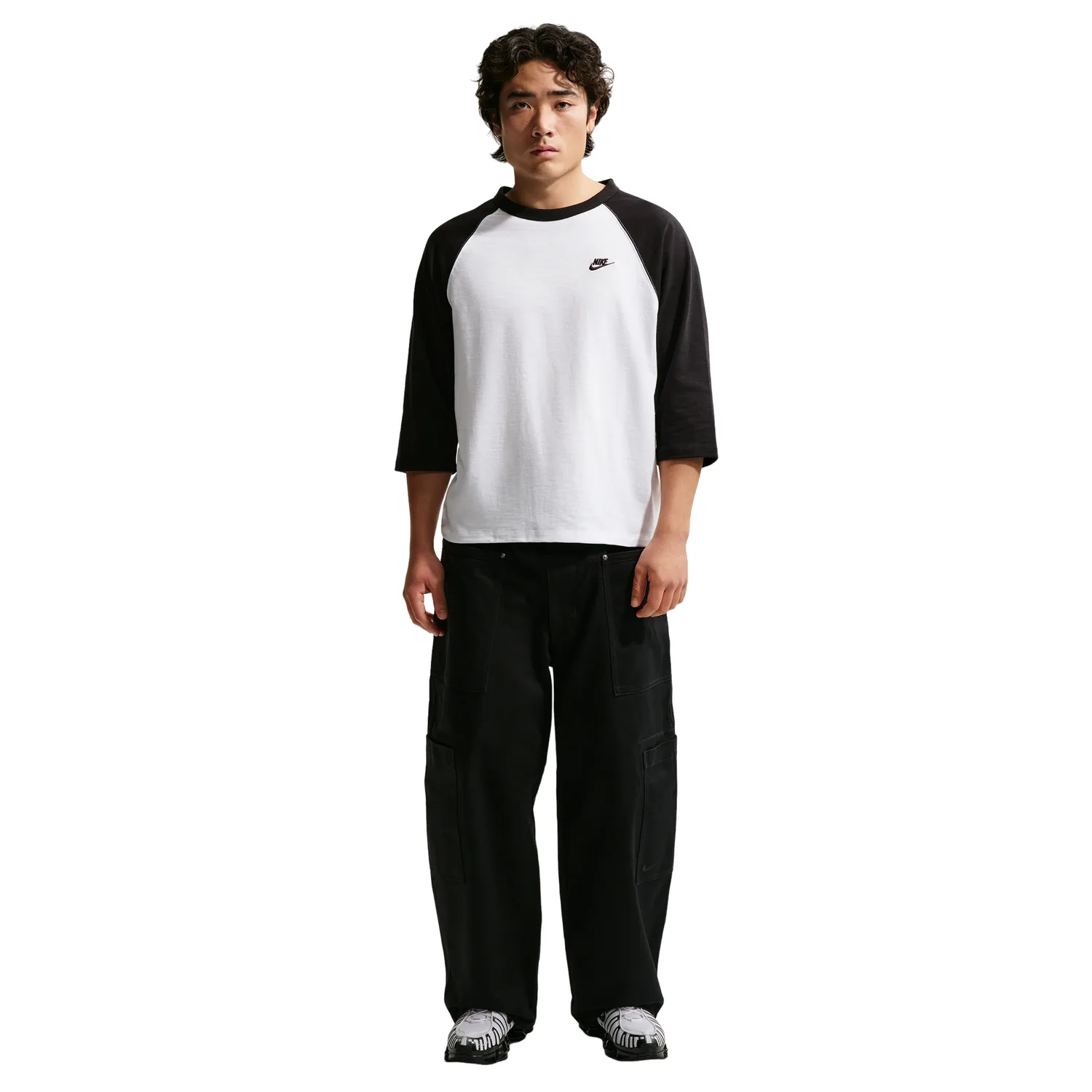Футболка Nike Sportswear Club с рукавами 3/4 и реглан, цвет «Черно-белый» — фото 4