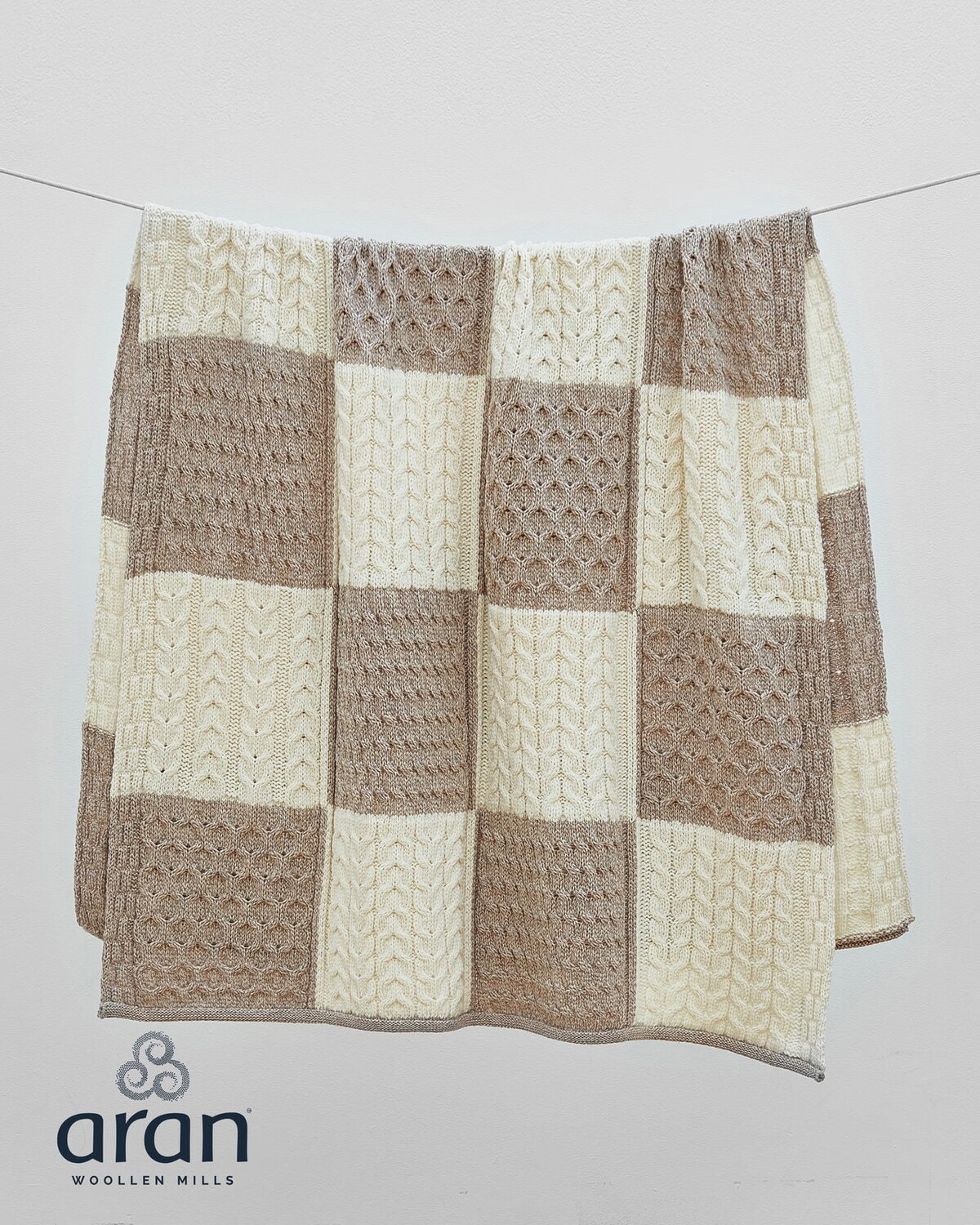 

Покрывало трикотажное Aran Irish Patchwork Woolen Mills