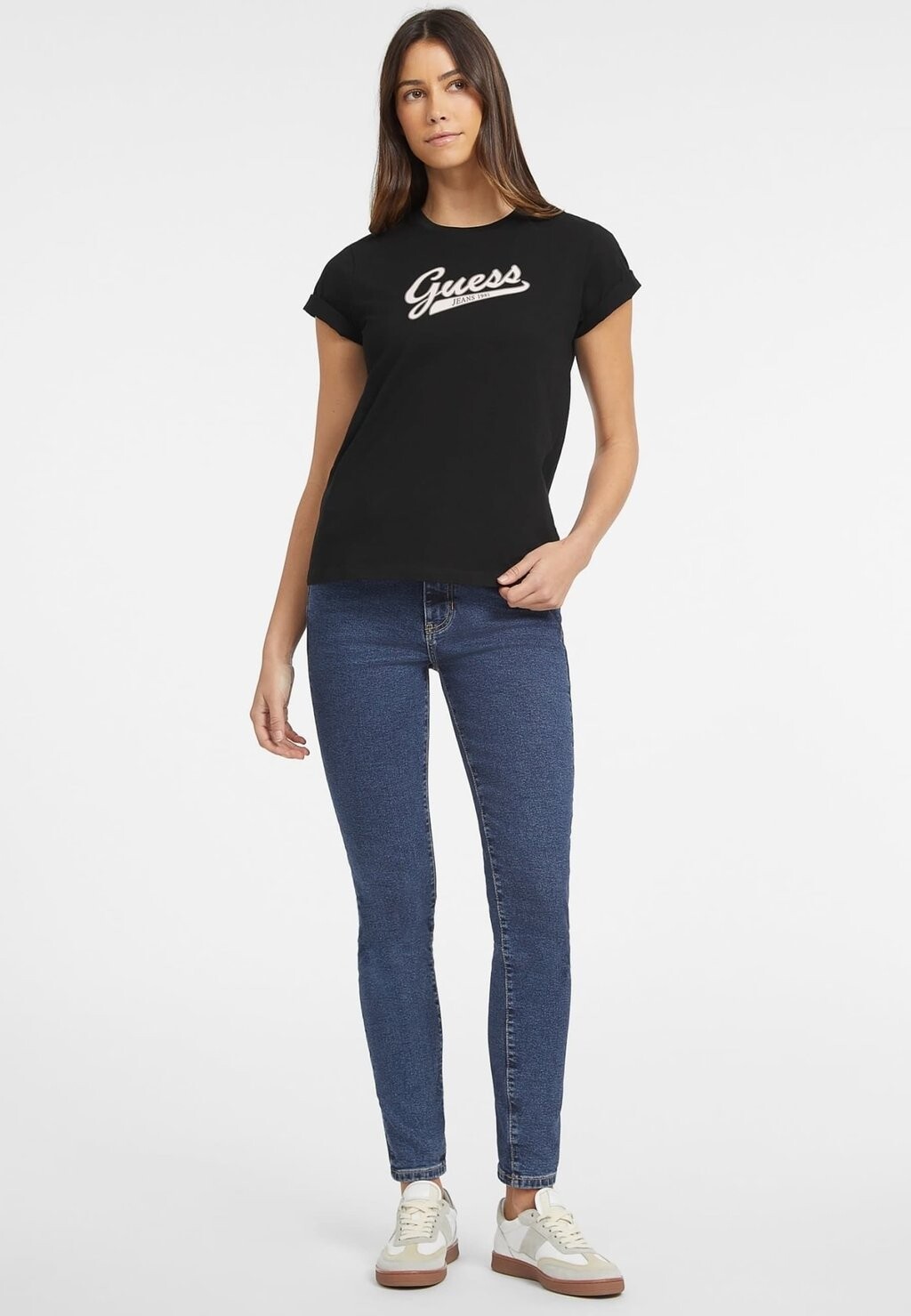 

Принт на футболке SCRIPT LOGO Guess Jeans, черный