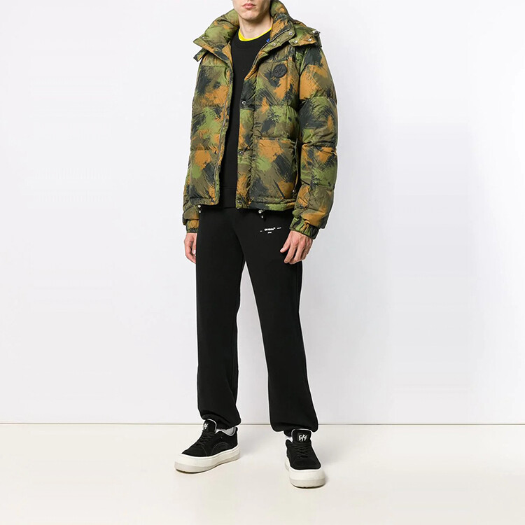 Осень/Зима 19 Пуховик мужской Зеленый Камуфляж Off-White, зеленый — фото 4