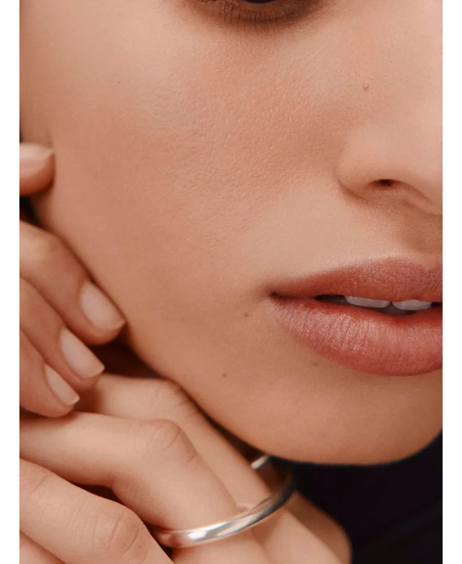 Тональная основа Plein Air, Luminous Matte Skincare Foundation, 1,11 унции HERMÈS, 33w sisal is a warm apricot бежевый — фото 3