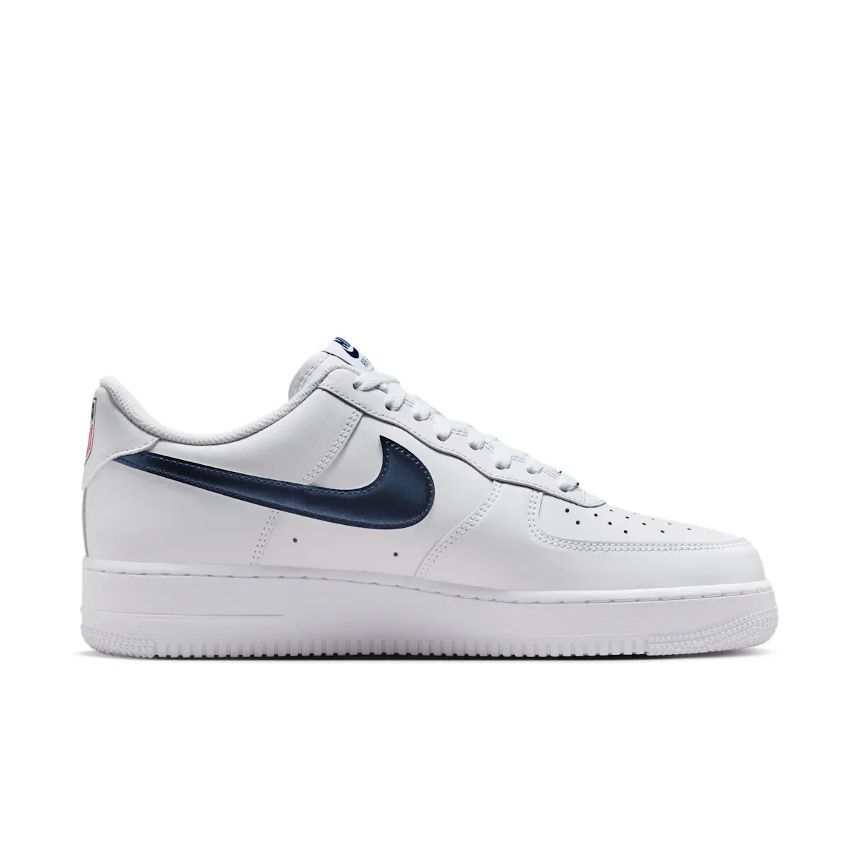 Мужские кроссовки Air Force 1 '07 LV8 "USA" Nike, белый — фото 3