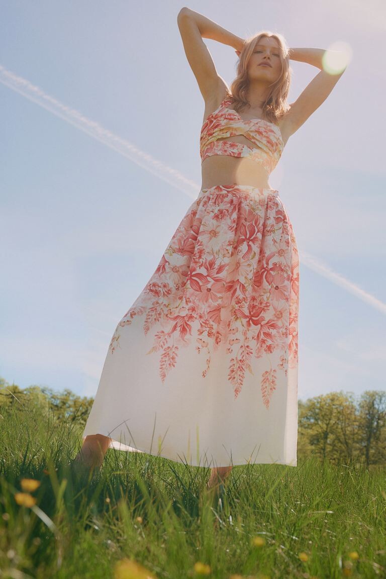 

Круглая юбка H&M, красный