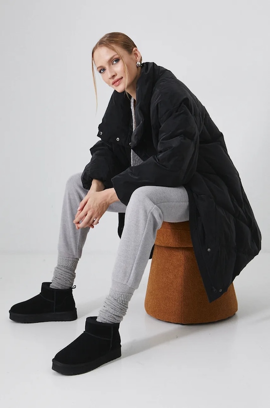 

Пуховая куртка Medicine, черный