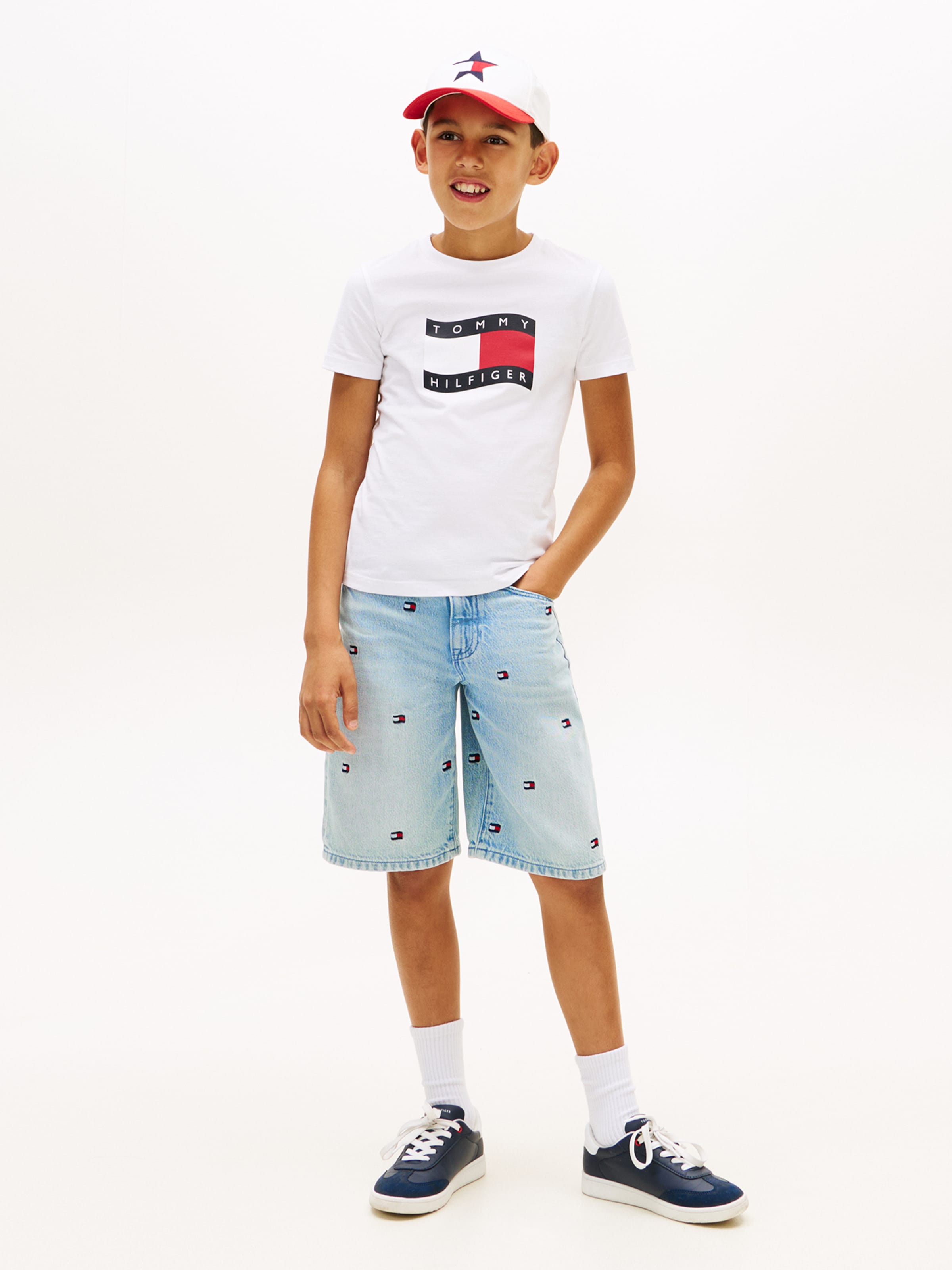 TOMMY HILFIGER Футболка в белом цвете — фото 4