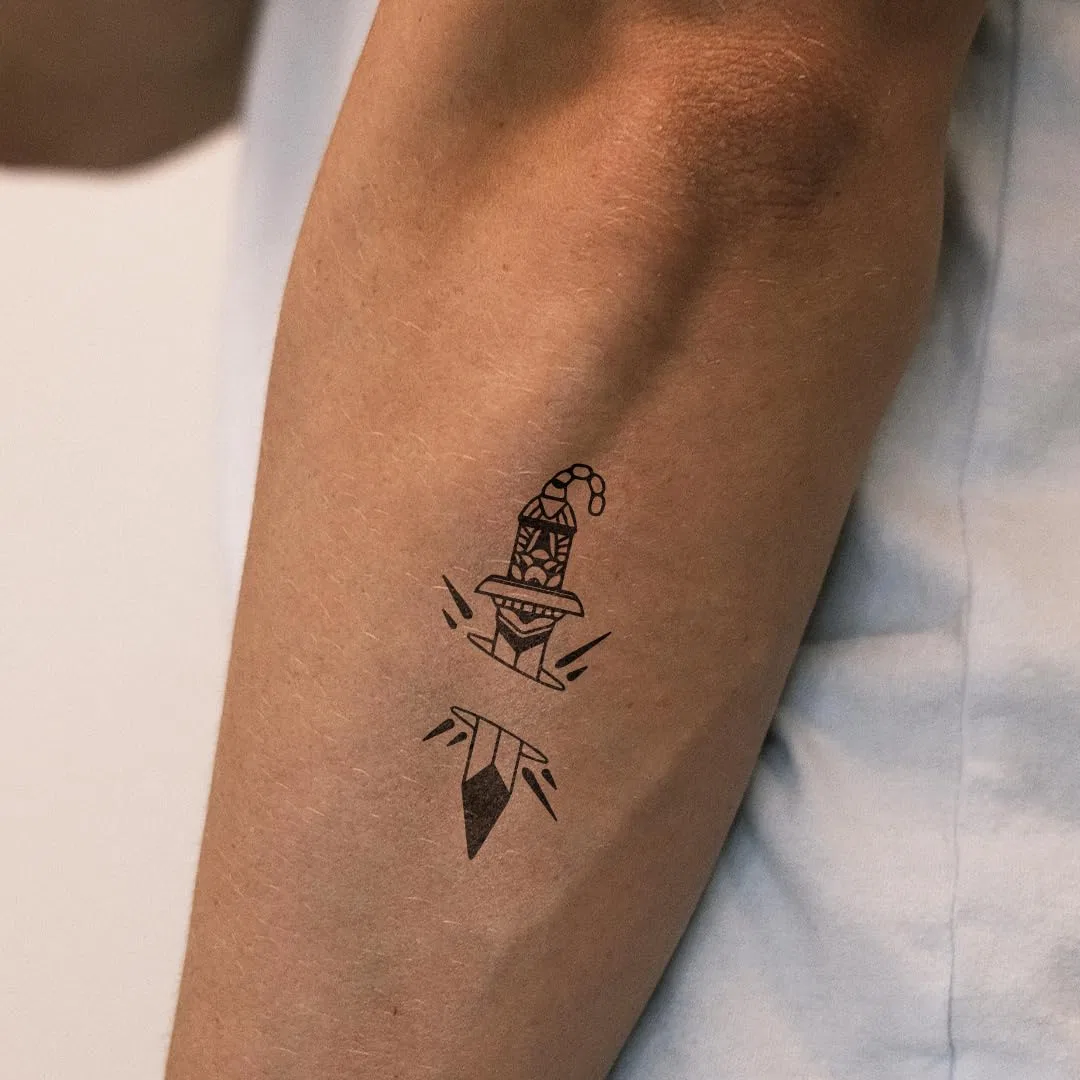 Временная татуировка «Dagger Blackwork Tattoo» от Inkster Inkster, Dagger Blackwork