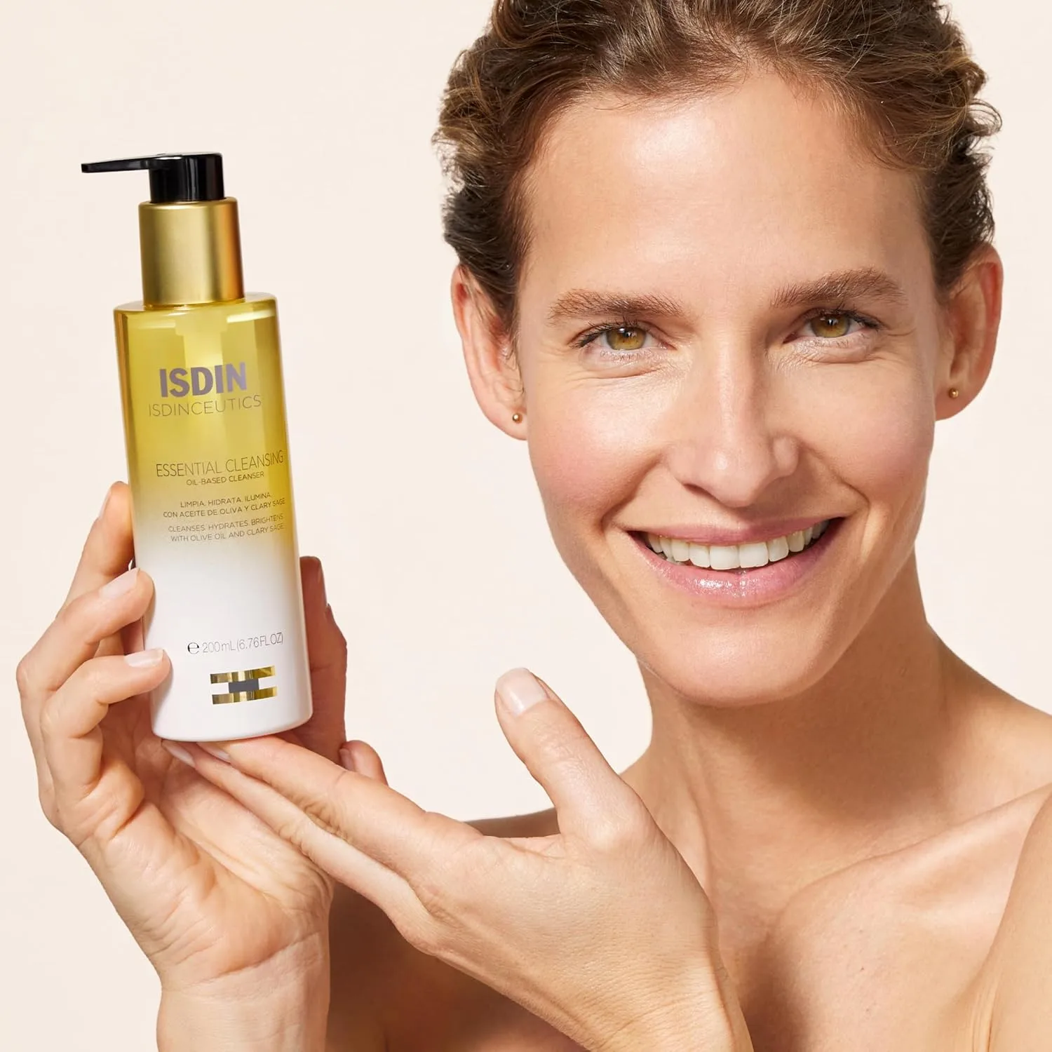 Гидрофильное масло Isdin — Ceutics Essential Cleansing Oil - Очищающее с очищающим эффектом для сияющей кожи, ,76 — фото 2