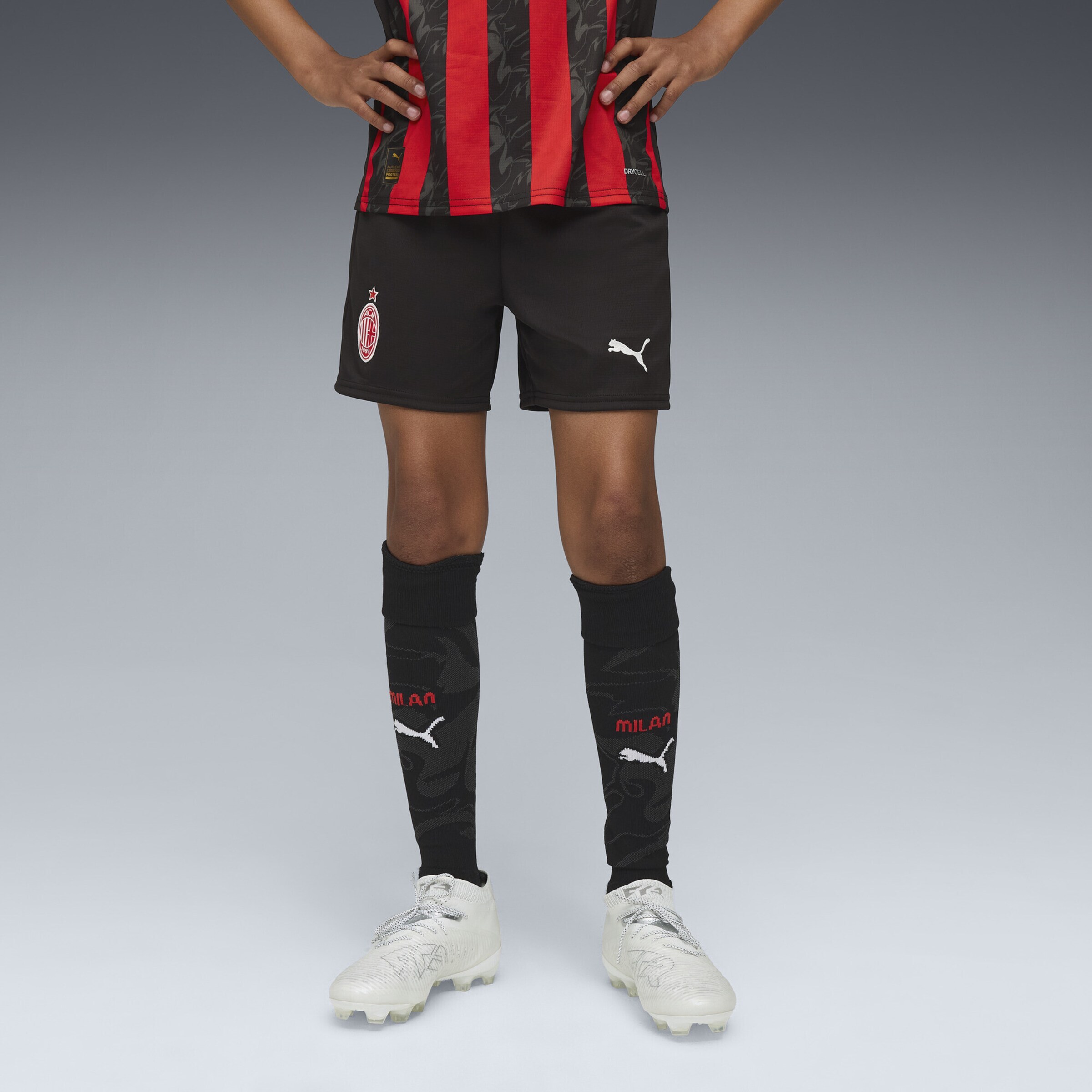PUMA Шорты для тренировок Regular 'AC Milan 25/26' черные — фото 3