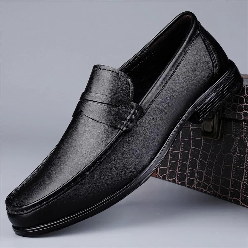 Лоферы кожаные лакированные мужские классические, Black UOPYNE — фото 2