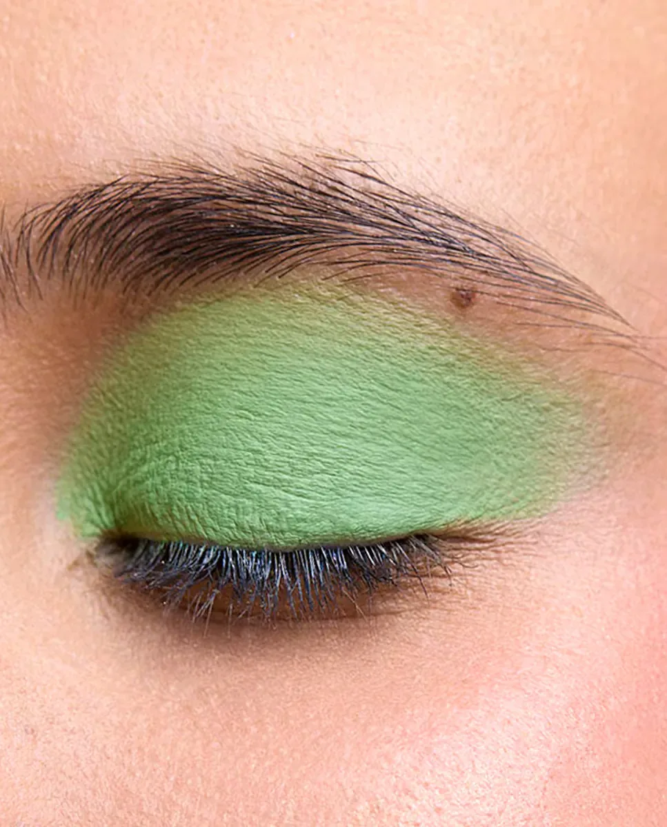 Жидкие тени для век The 24H Color Liquid Eyeshadow 3Ina, 720 — фото 2