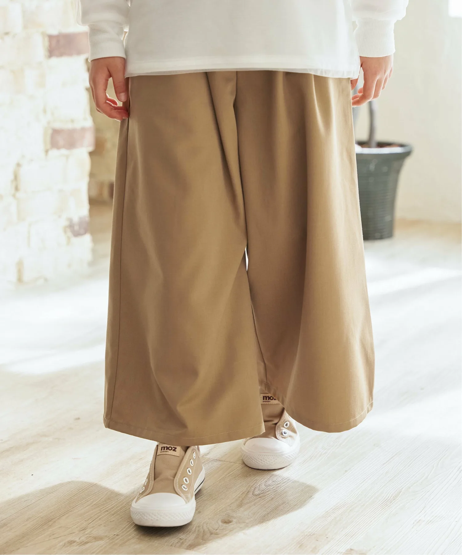 Широкие брюки TR с поясом и складками (120-160 см) Ikka, beige