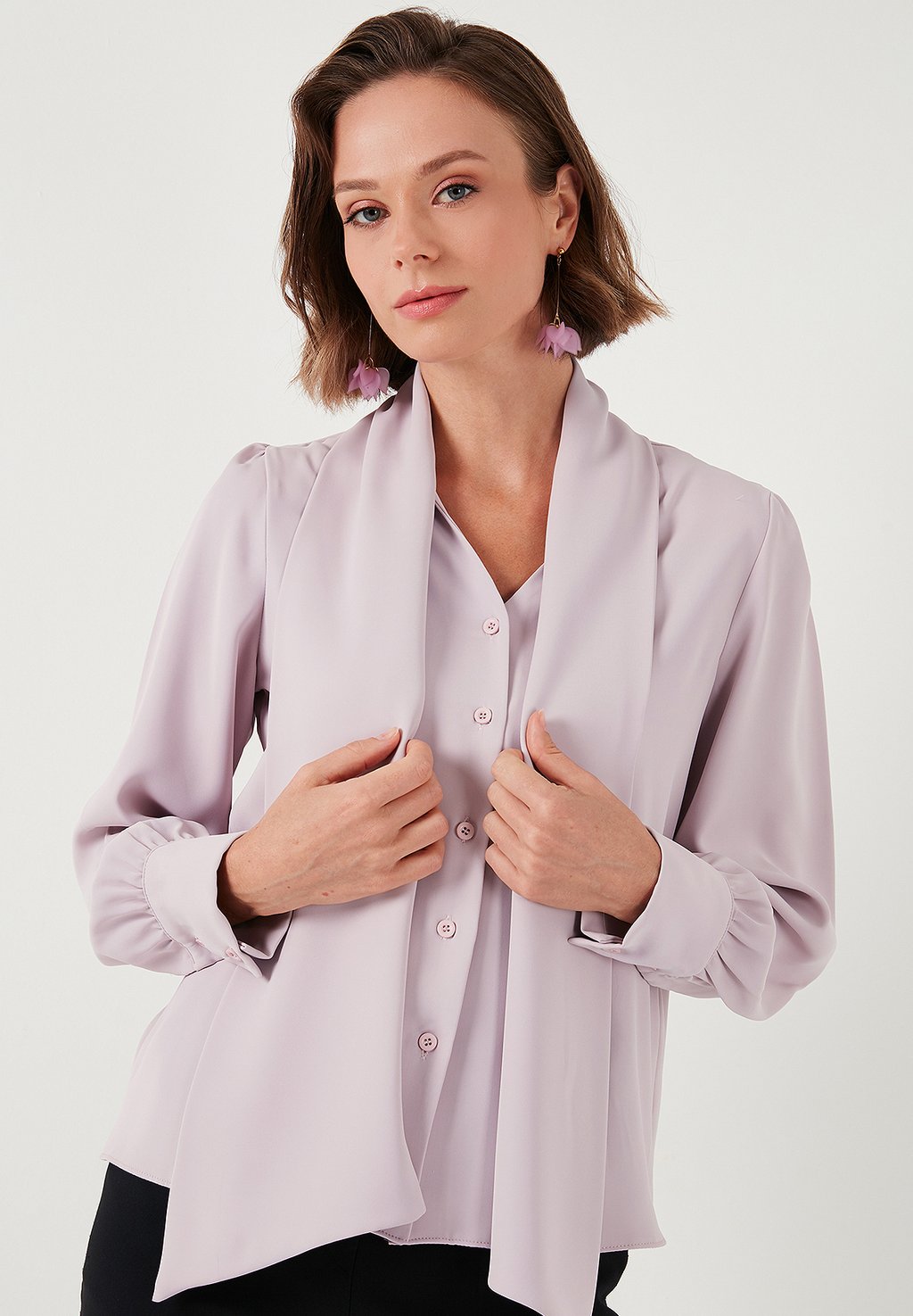 

Блузка на пуговицах REGULAR FIT LELA, светло-розовый