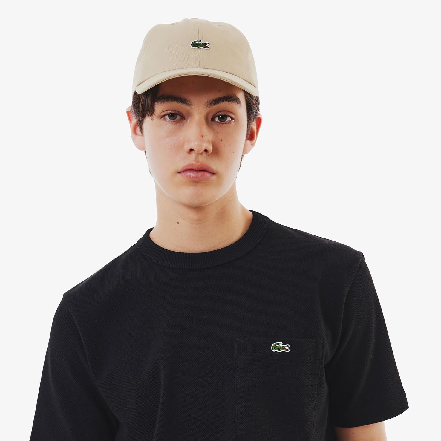 Мужская хлопковая трикотажная футболка Lacoste с коротким рукавом и карманом, черный — фото 3