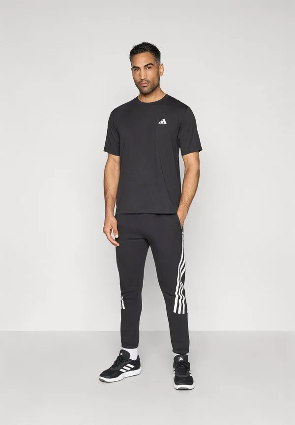 Товары первой необходимости для тренировок, спортивная футболка feelready Adidas Performance, Black — фото 2