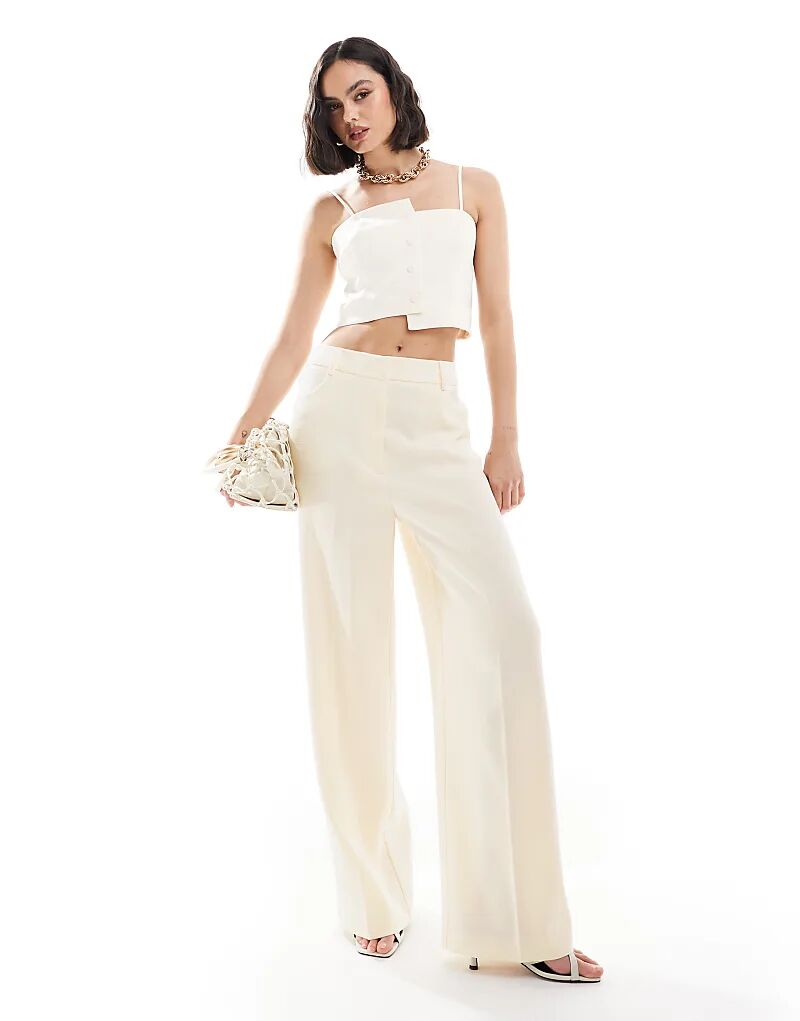 

Фактурные брюки кремового цвета ASOS DESIGN