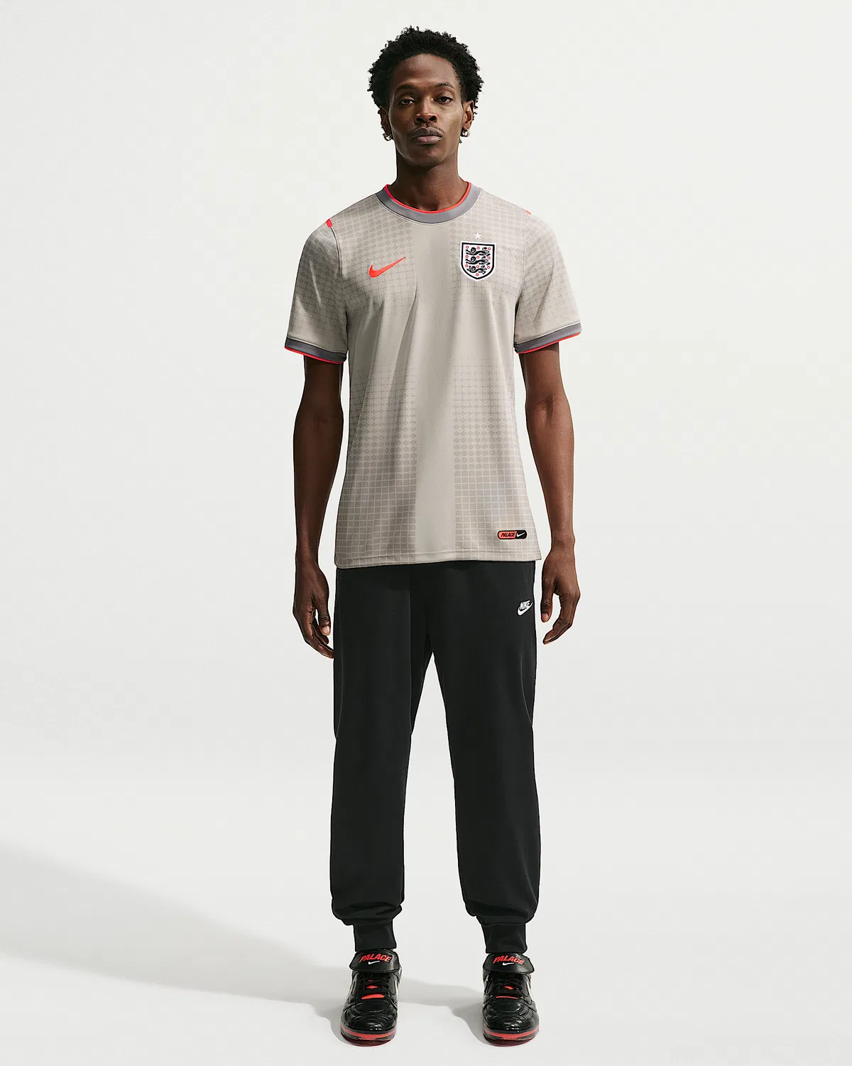 Мужская футболка Academy Pro с коротким рукавом Англия x Palace, Pewter Grey/Bright Crimson/Bright Crimson — фото 4