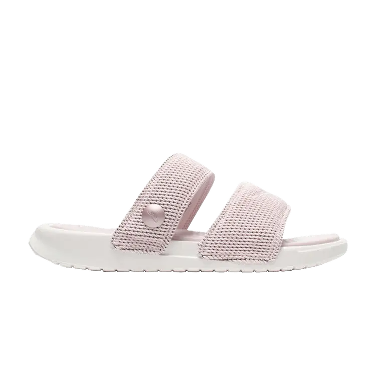

Сандалии Nike NikeLab Benassi Duo Ultra Pigalle 'Carnation', белый