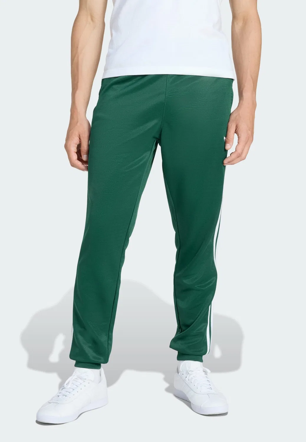 Зауженные брюки Adidas Originals Sst зеленого цвета — фото 2