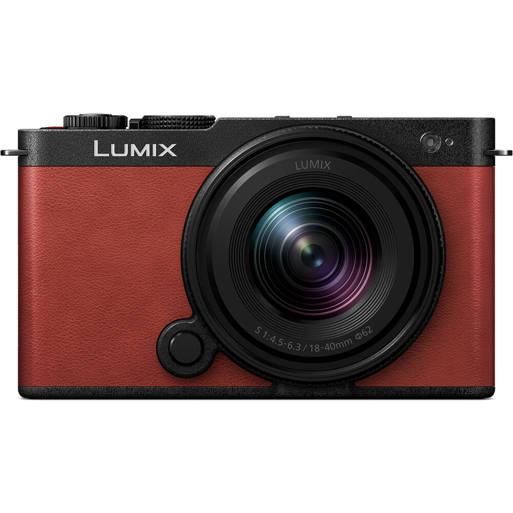 

Беззеркальная камера Panasonic Lumix S9 Mirrorless Camera with 18-40mm DC-S9NR