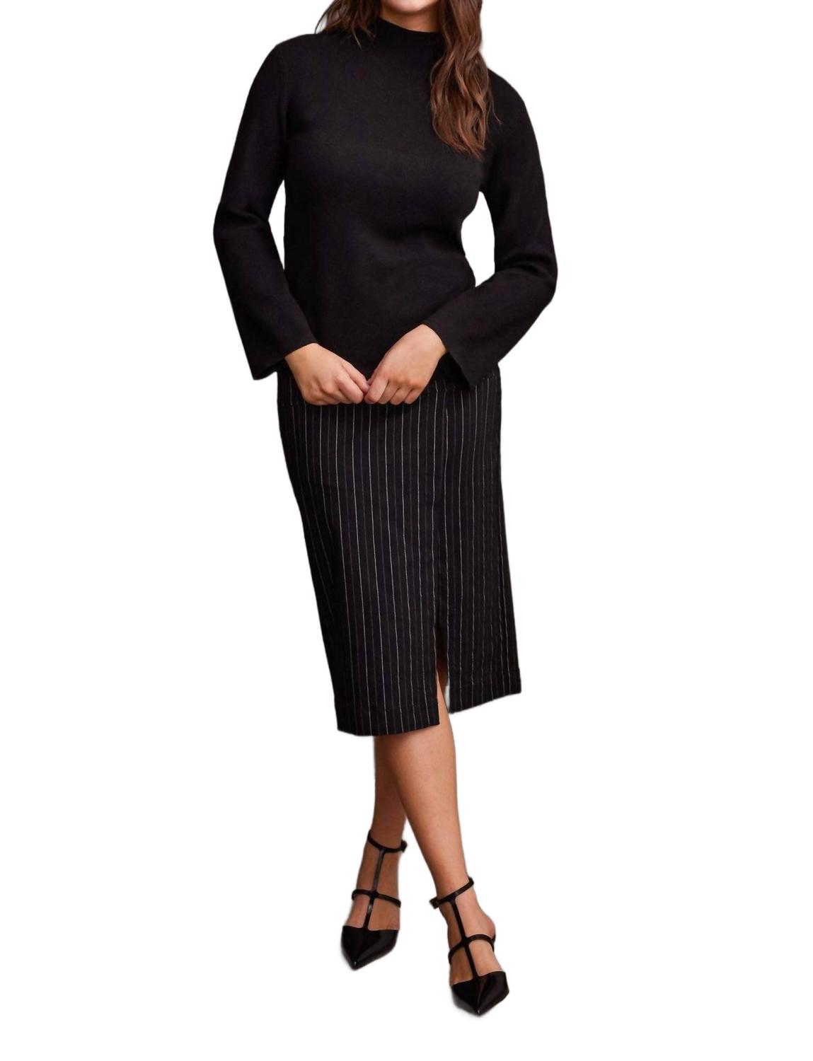 

Черный свитер с длинным рукавом и воротником-воронкой TRIBAL