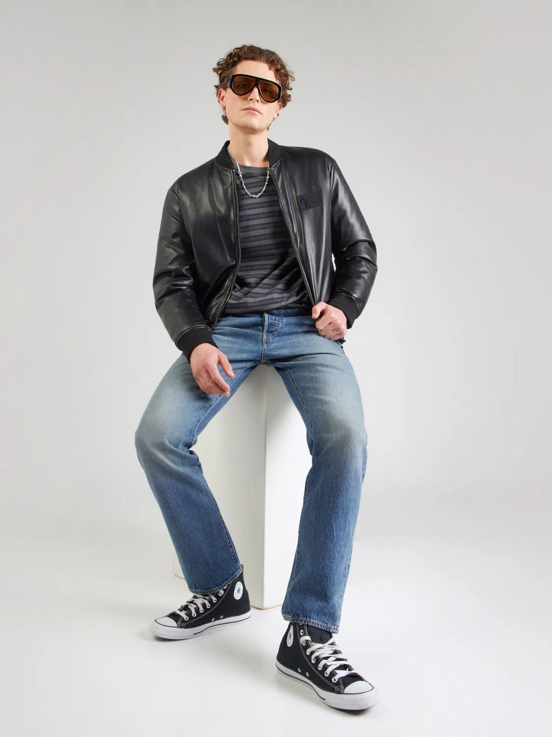 Футболка 'Red Tab Vintage Tee' Levi'S , Grey/Graphite/Basalt Grey — фото 4
