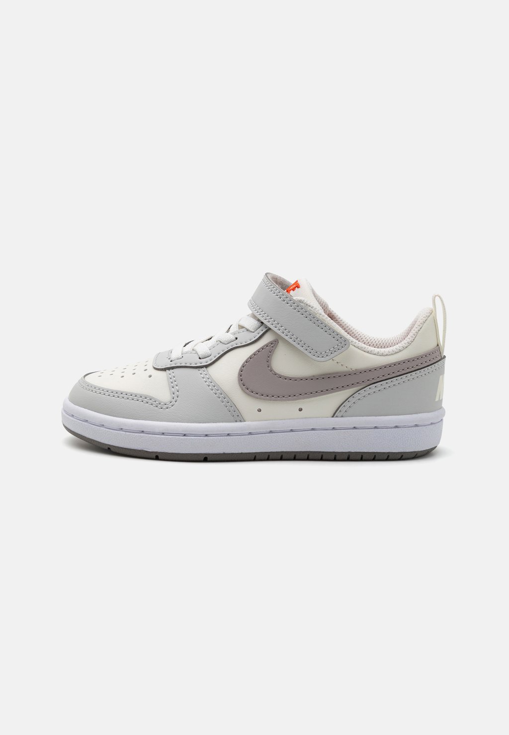 

Кроссовки COURT BOROUGH RECRAFT UNISEX Nike Sportswear, белый
