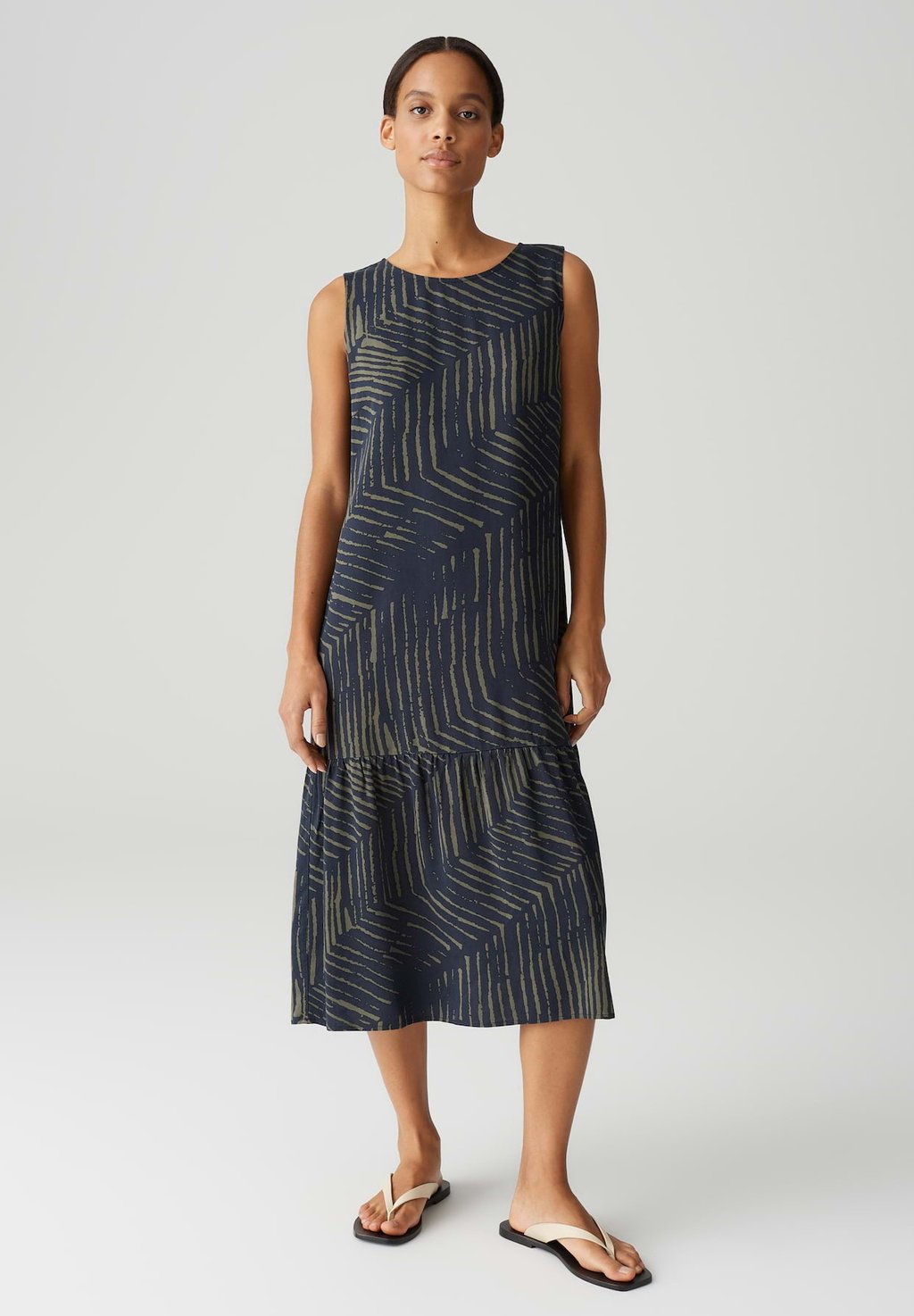 

Повседневное платье RELAXED MIDI A-LINE FIT PRINT OPUS, синий
