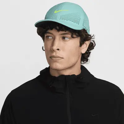 

Бейсболка Nike Dri-FIT ADV Club Structured Swoosh Cap, цвет Green Frost/Volt