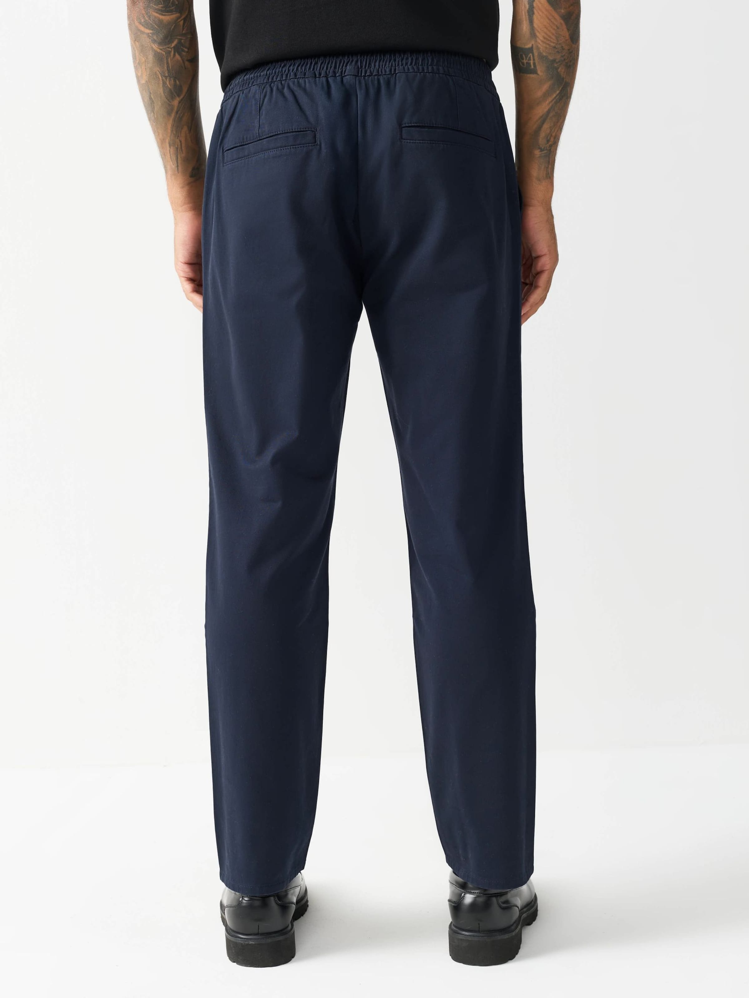 Next Свободные брюки-чиносы в цвете navy — фото 3