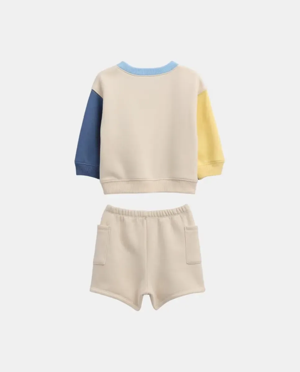 Комплект для малыша: толстовка и шорты в стиле карго Gap, Natural — фото 2