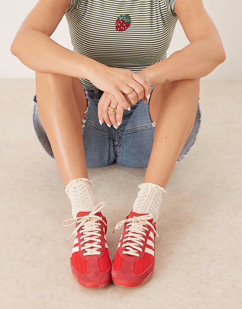Кроссовки Adidas Originals SL 72 OG в красно-белой расцветке