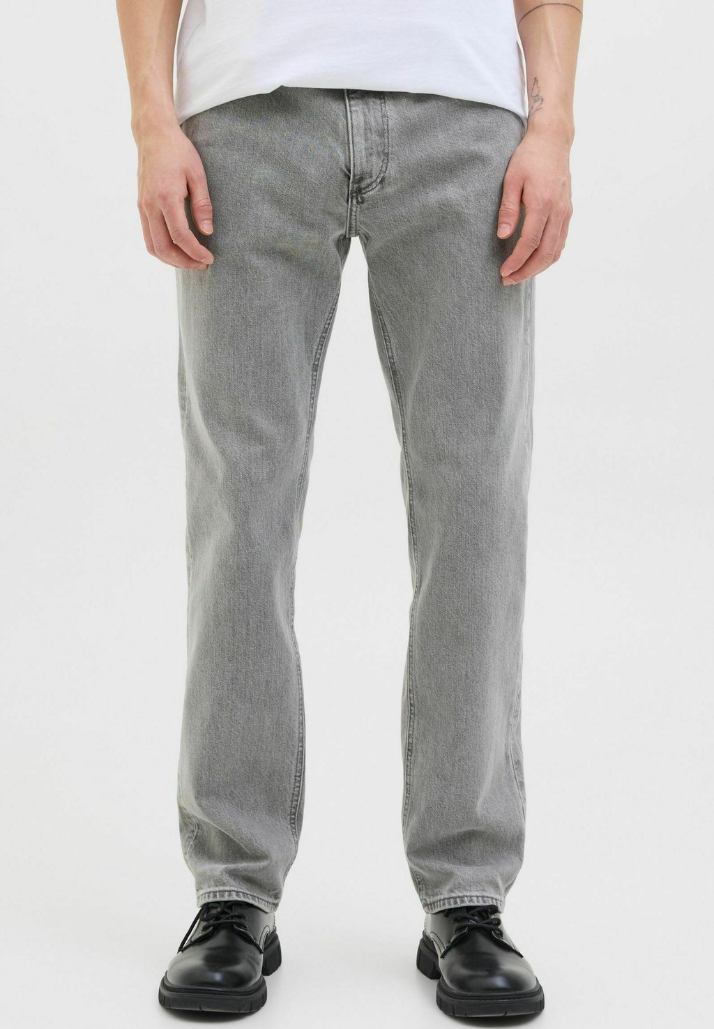 

Джинсы прямого кроя REGULAR FIT Jack & Jones, серый