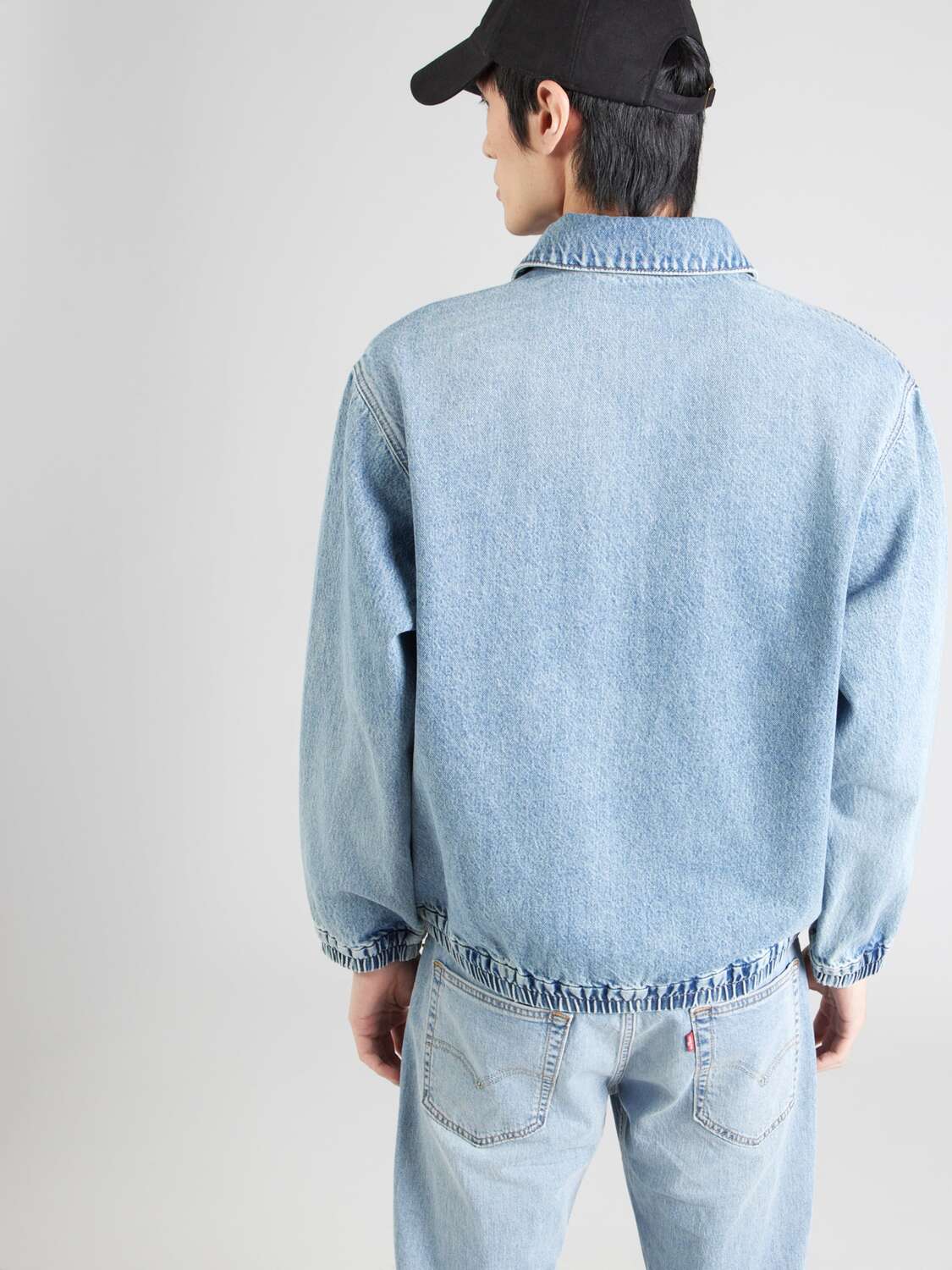 LEVI'S  Куртка для межсезонья 'Jaanai Jacket' в синем дениме — фото 4