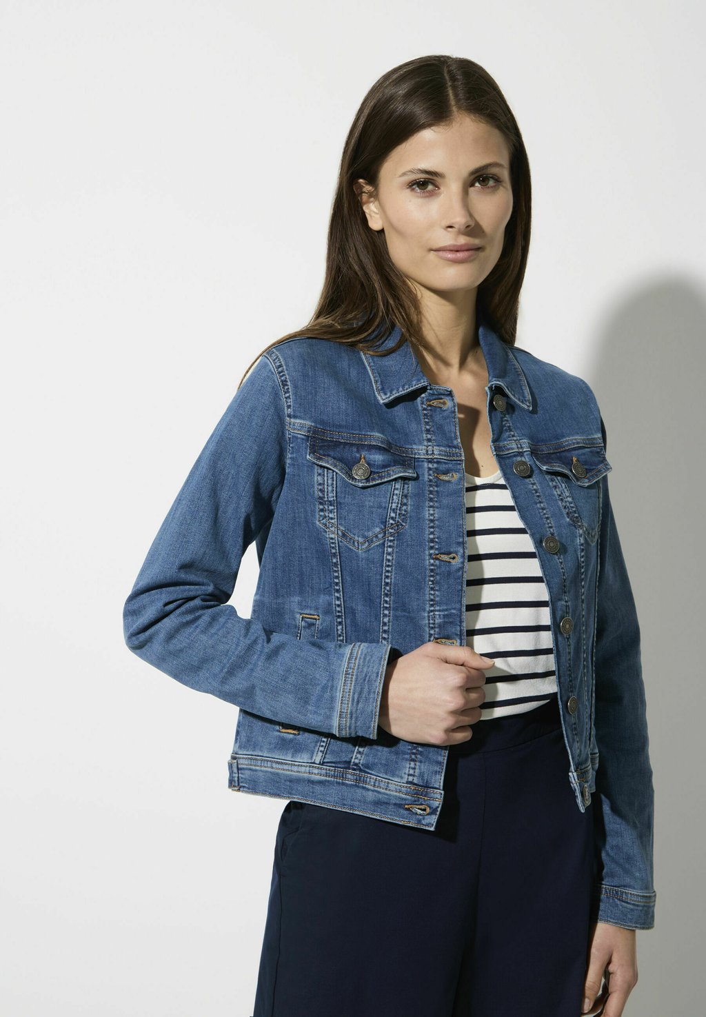 

Джинсовая куртка More & More, цвет Blue Denim