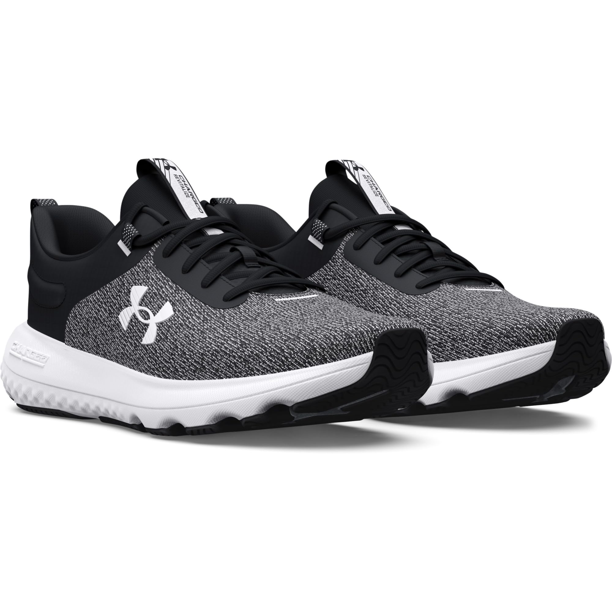 

Кроссовки Under Armour Charged Revitalize, цвет Black/Black/White
