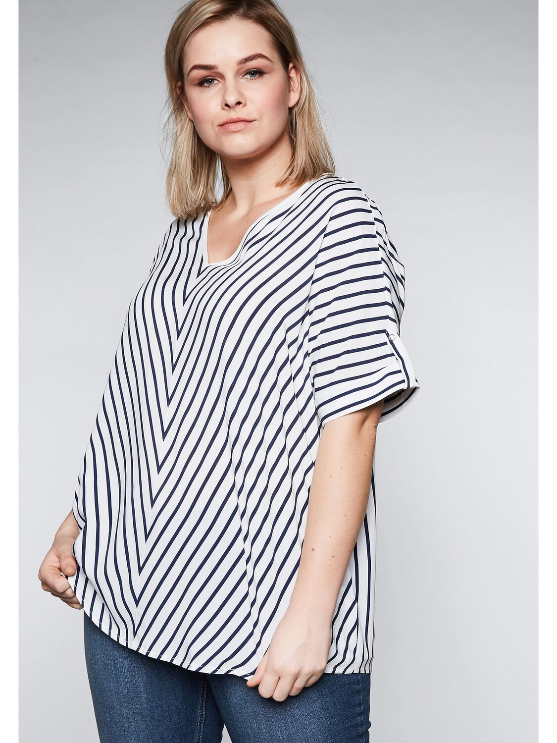 

Туника sheego, цвет offwhite-marine
