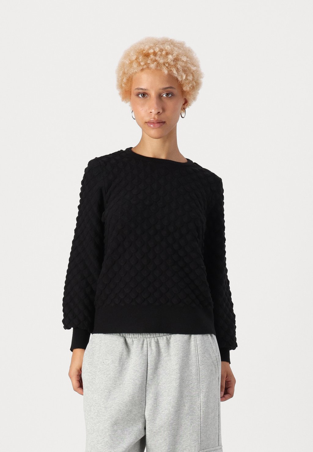 

Джемпер ONLGILJA PULLOVER ONLY Petite, черный