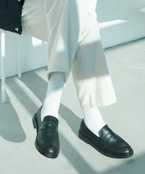 21175 Oakville Penny Loafers Mono Black