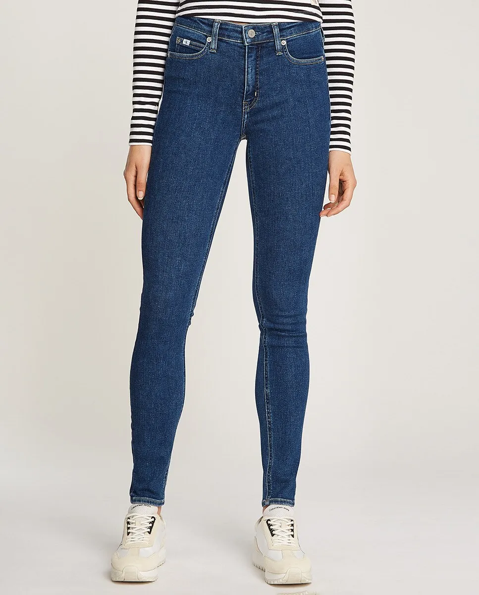 

Женские джинсы скинни со средней посадкой Calvin Klein Jeans, синий