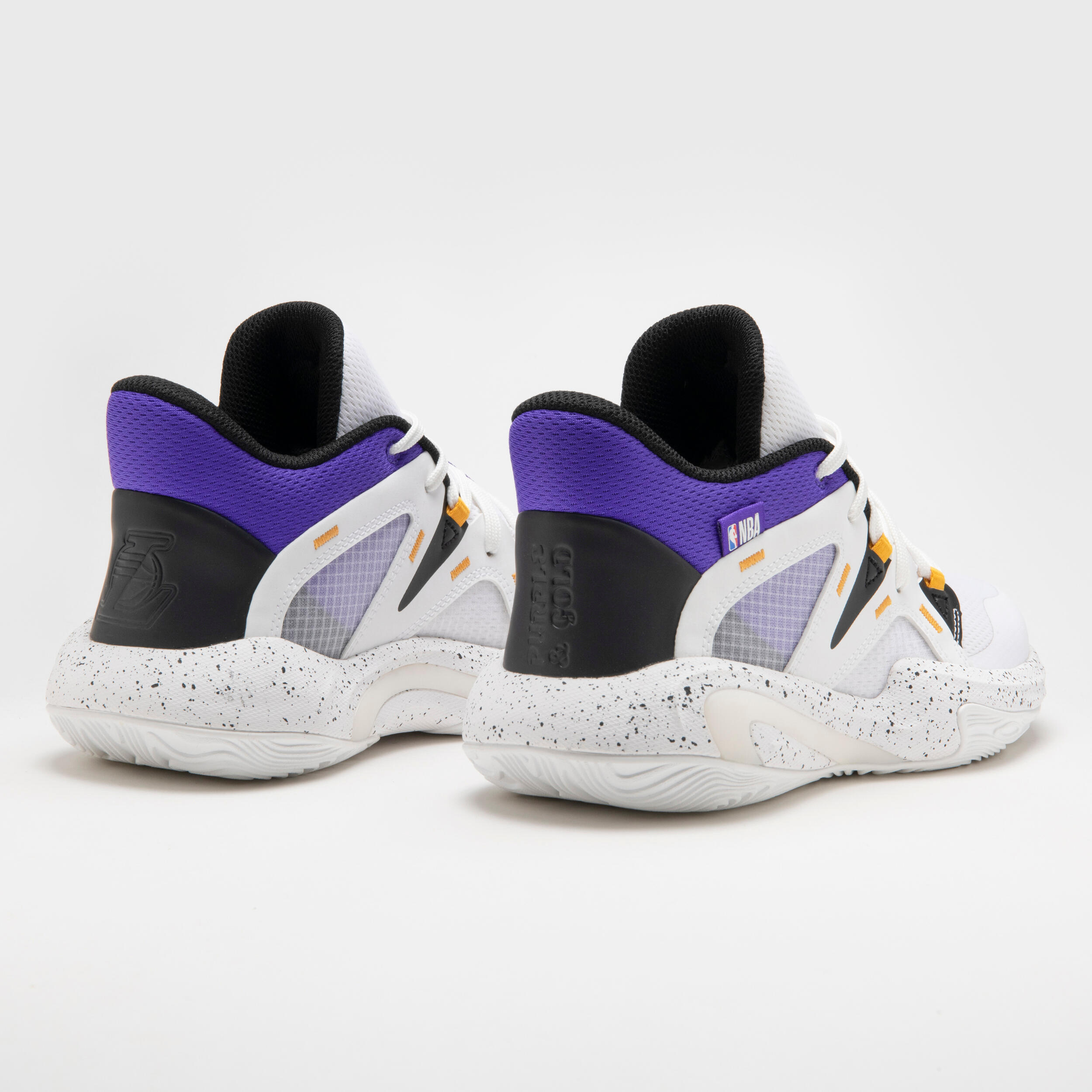 Молодёжные баскетбольные кроссовки Tarmak NBA SE900 Lakers/белые — фото 3