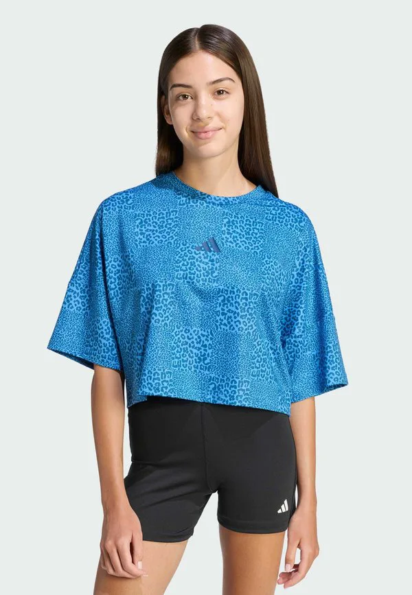 Футболка с изображением будущих икон спорта. Adidas Performance, Ray Blue Dusky Petrol Dusky Petrol