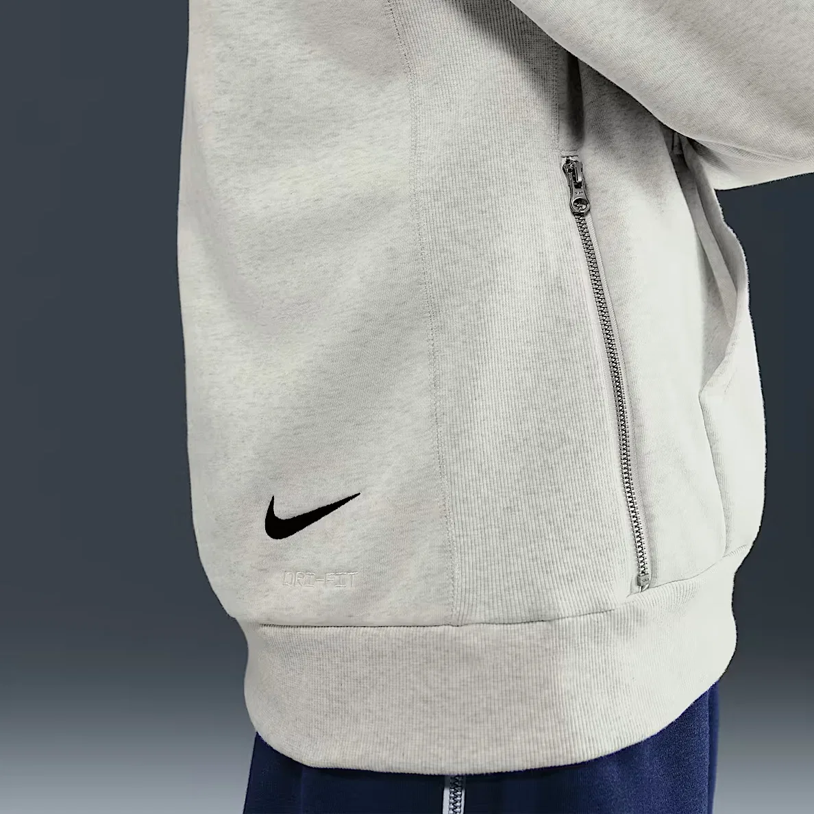 Толстовка футбольная Nike Dri-FIT Standard Issue PSG бежевая — фото 4