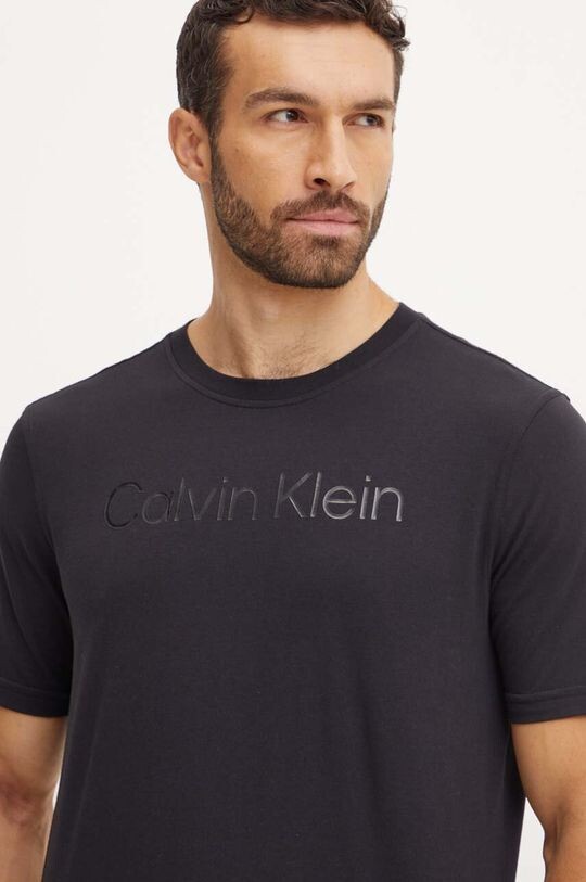 

Футболка Calvin Klein Performance, черный