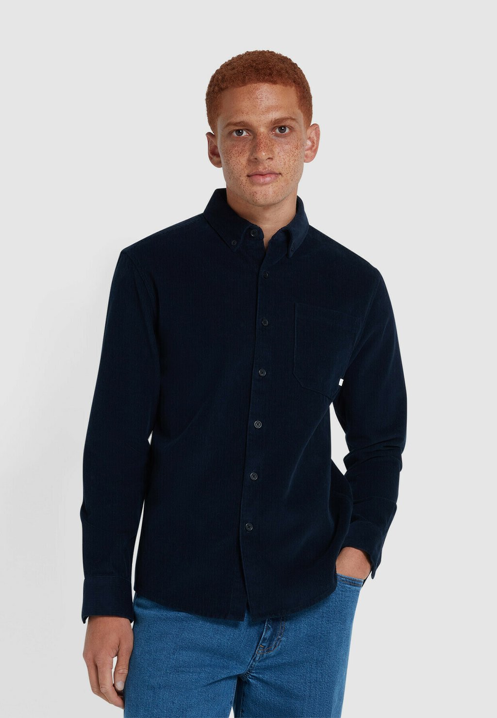 

Рубашка SPENCER CASUAL FIT CORDUROY SHIRT Farah, темно-синий