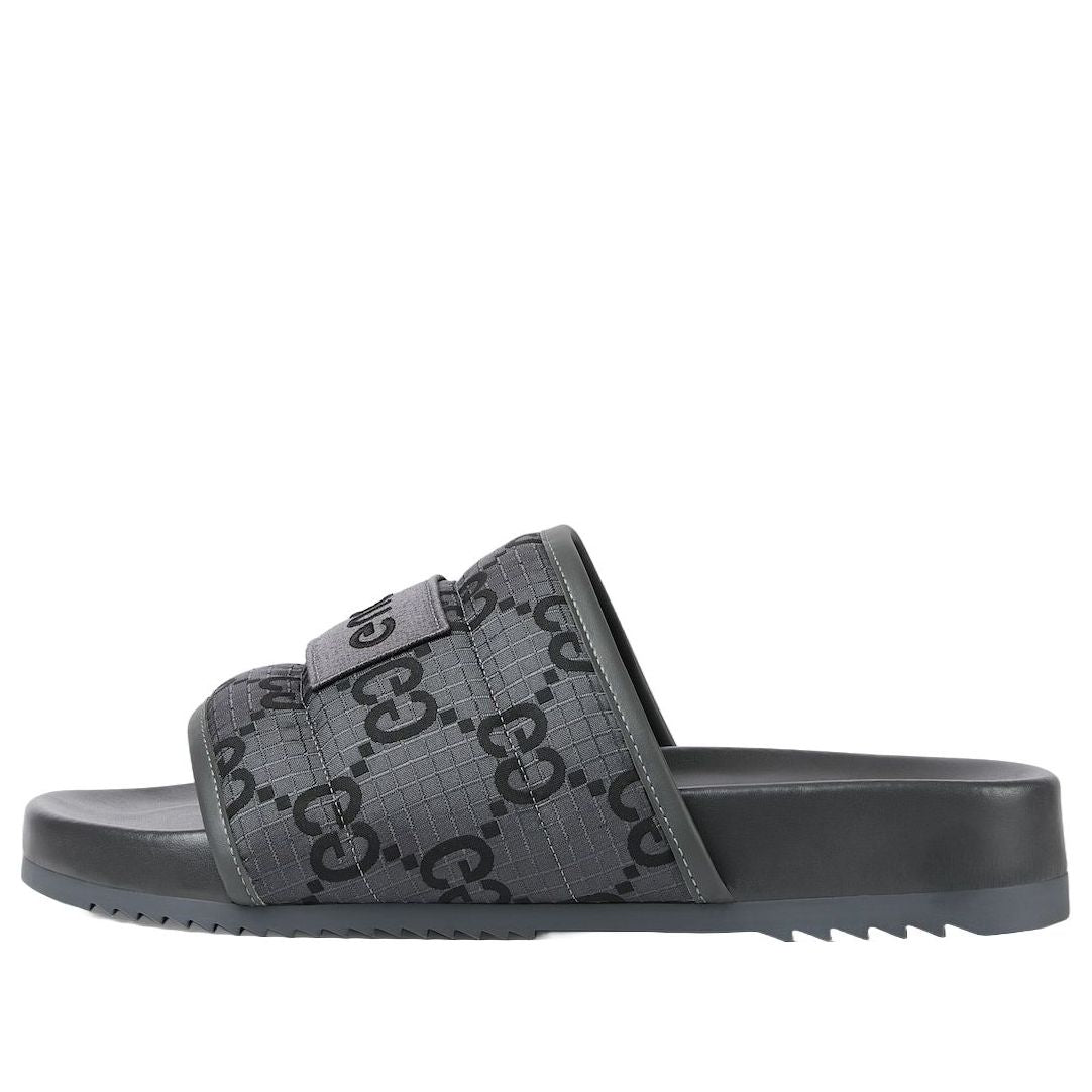 

Тапочки Gucci GG Slide Sandal 'GG Monogram Grey Black' 771466-FACTE-1143, серый