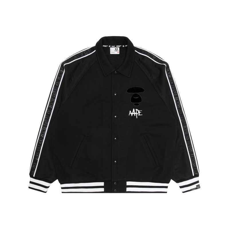 

Футболка A Bathing APE с принтом логотипа и полосатая бомбер куртка Aape, цвет Ecru IVX, Бежевый, Футболка A Bathing APE с принтом логотипа и полосатая бомбер куртка Aape, цвет Ecru IVX