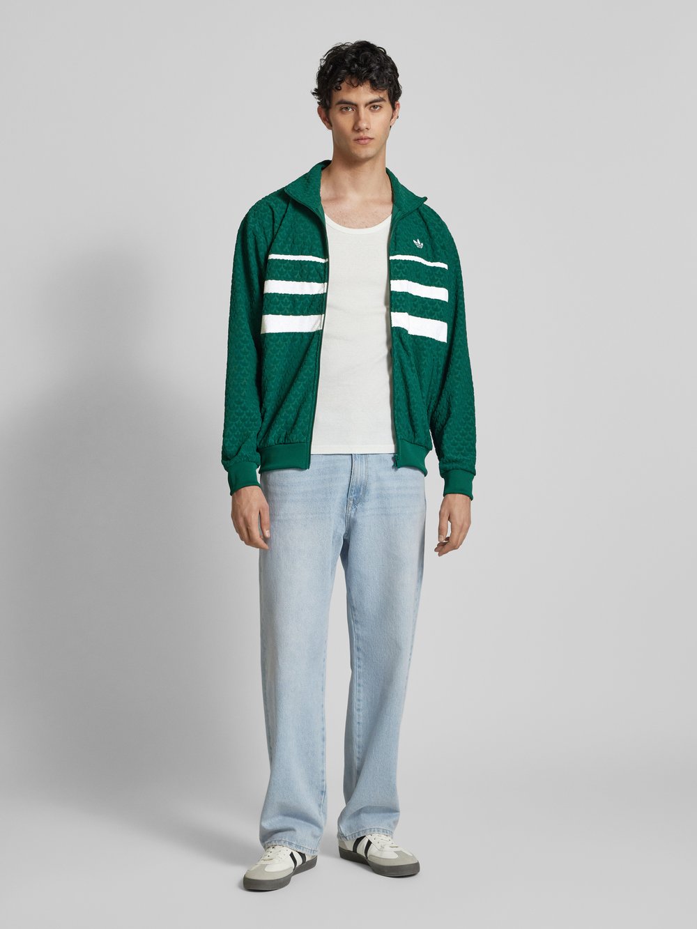 

Толстовка с воротником-стойкой adidas Originals, темно-зеленый